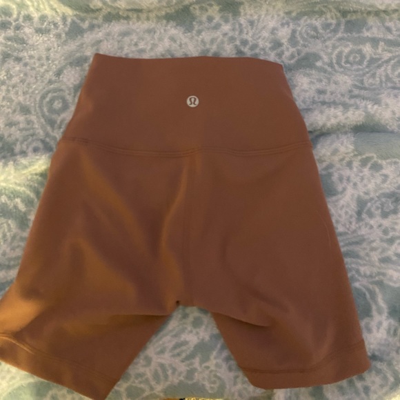 Wunder train high rise short 6” - Picture 3 of 5